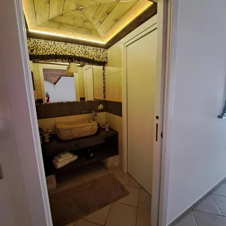Bed & Breakfast Anfiteatro Vlll *