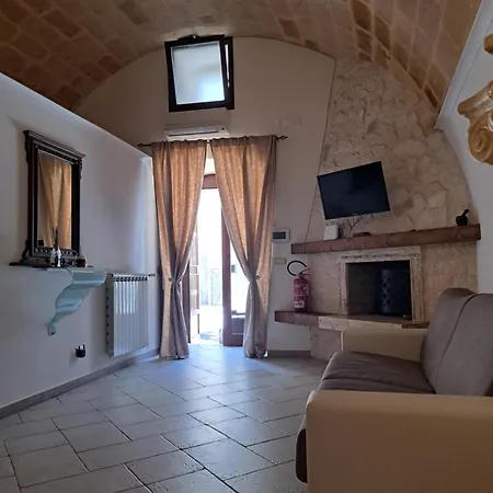 Anfiteatro Vlll * Canosa di Puglia