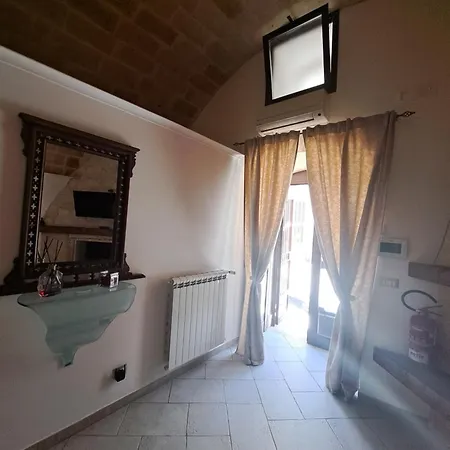 Anfiteatro Vlll Canosa di Puglia
