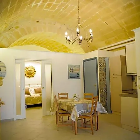 Couette-café Anfiteatro Vlll 3*