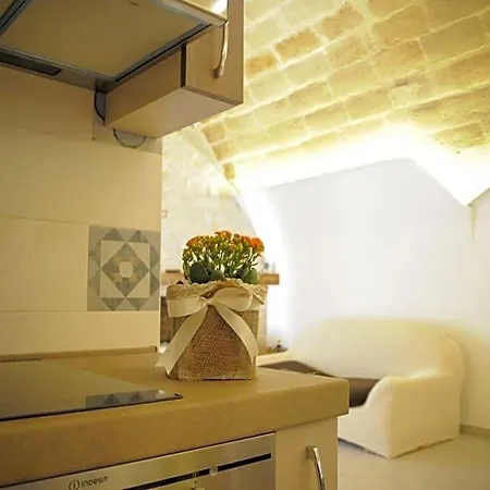 Couette-café Anfiteatro Vlll Canosa di Puglia