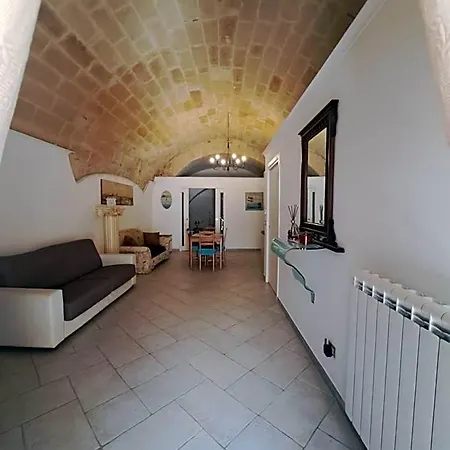 Anfiteatro Vlll Canosa di Puglia